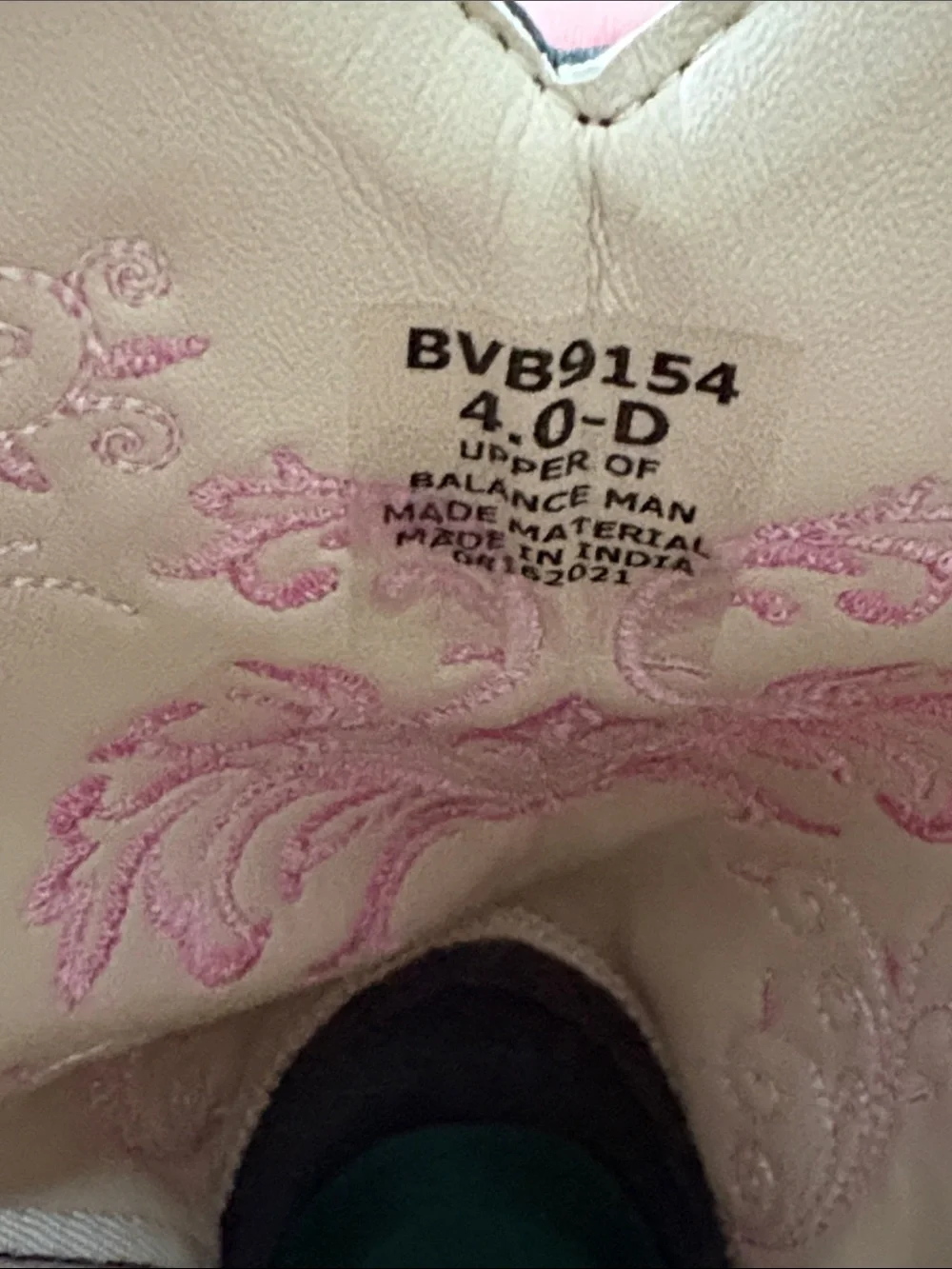 Shyanne Brown Pink Sparkly‎ Square Toe Western Boots BVB9154 4.0-D Rodeo